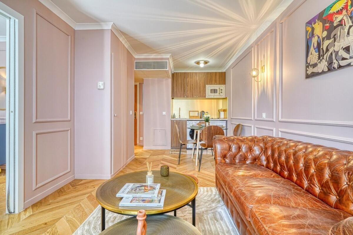 Melody Suite In Paris Курбевуа Экстерьер фото